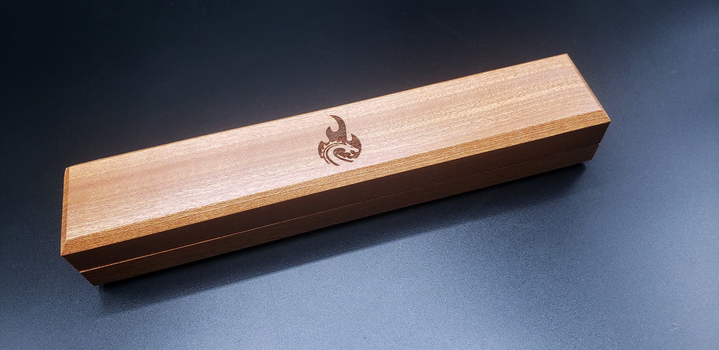 HANDMADE SAPELE HARDWOOD 7-PIECE DICE VAULT