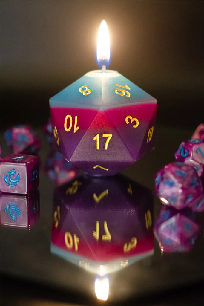 D20 SURPRISE CANDLE W/ DRAGON’S MANA D20 INSIDE