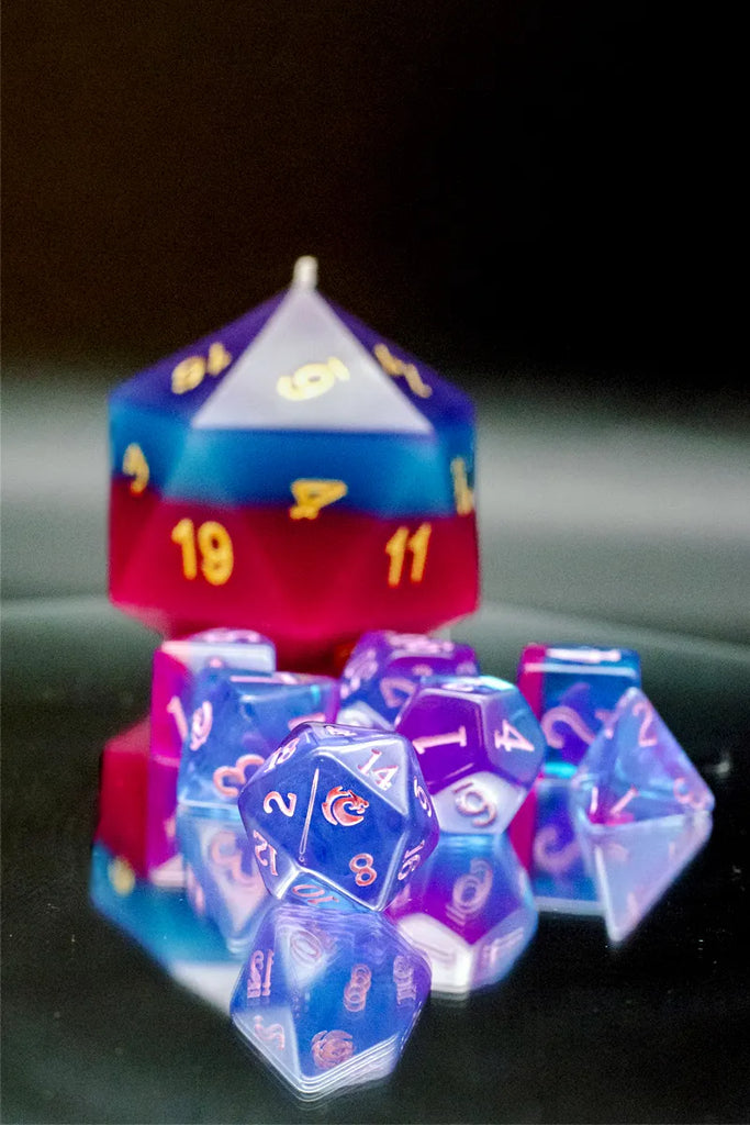 D20 SURPRISE CANDLE W/ MYSTIC STORM D20 INSIDE